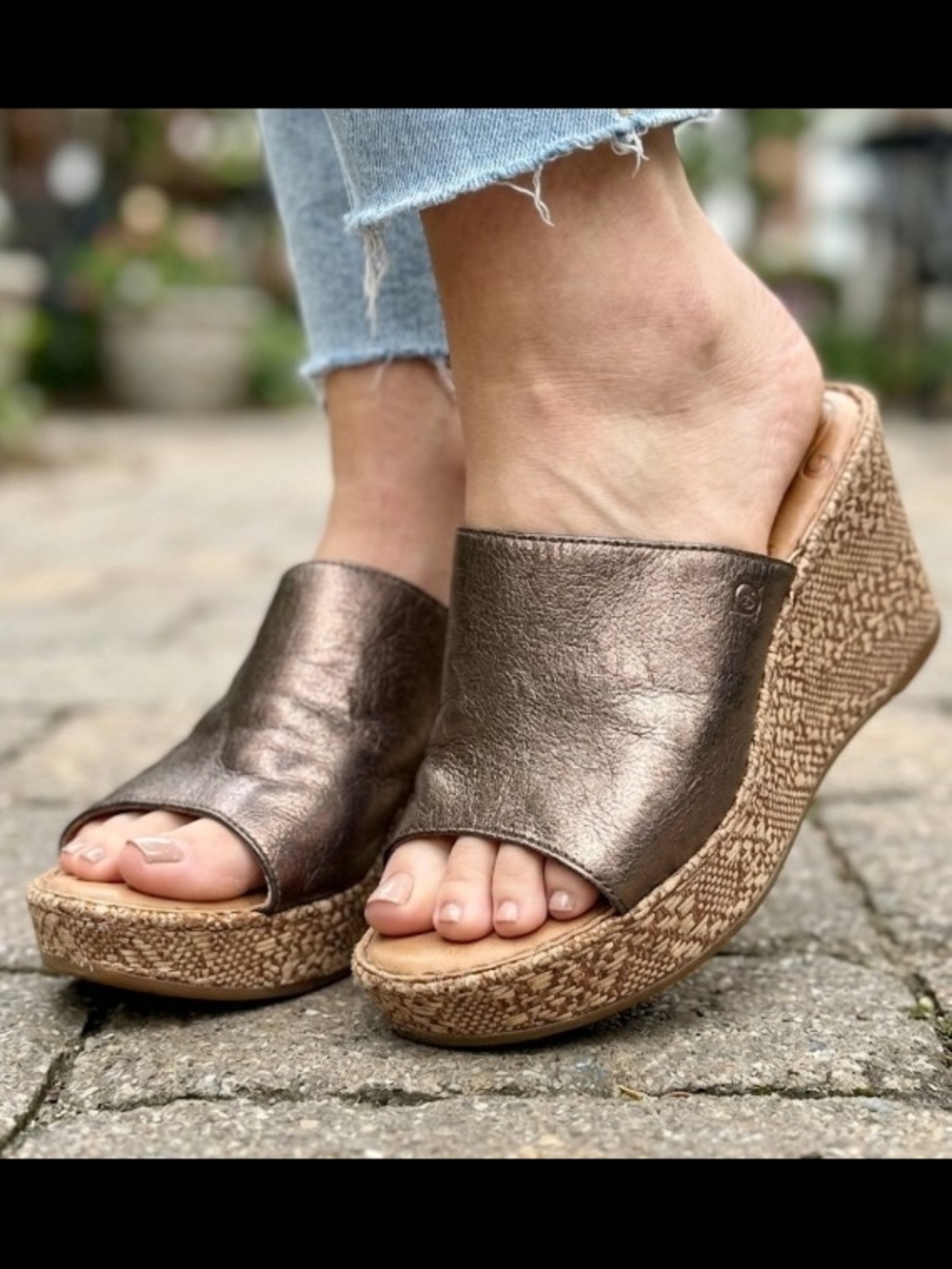 Born Bronze Metallic Open-Toe Wedge Slides (Sz 9) Comfy Boho Everyday Leather